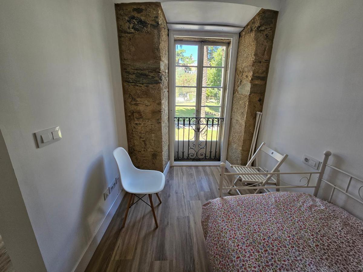 Apartamentos En El Centro - Plaza De Amboage - Wifi Ferrol Eksteriør bilde