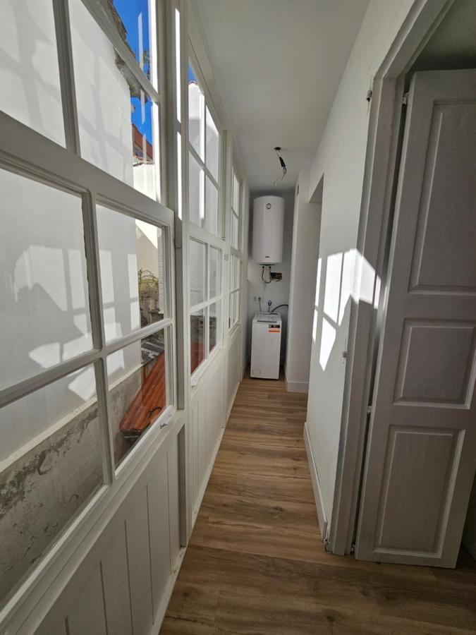 Apartamentos En El Centro - Plaza De Amboage - Wifi Ferrol Eksteriør bilde